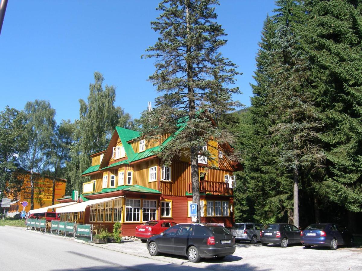 Hotel Diana Spindleruv Mlyn Bagian luar foto