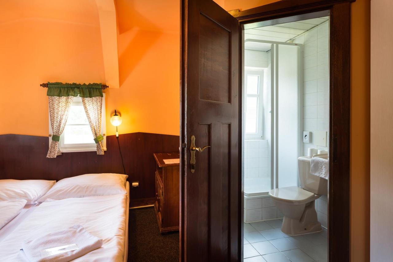 Hotel Diana Spindleruv Mlyn Bagian luar foto