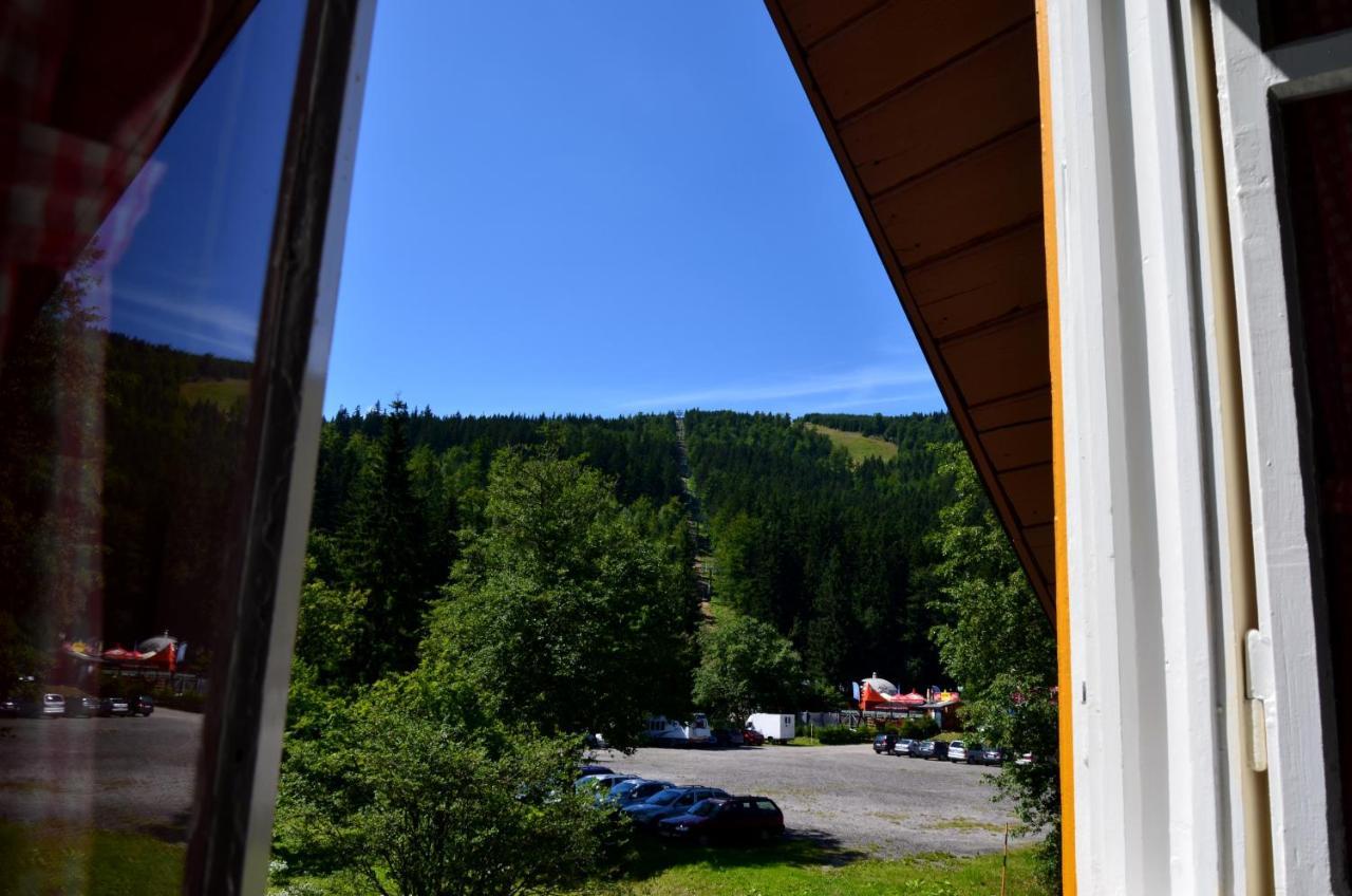 Hotel Diana Spindleruv Mlyn Bagian luar foto