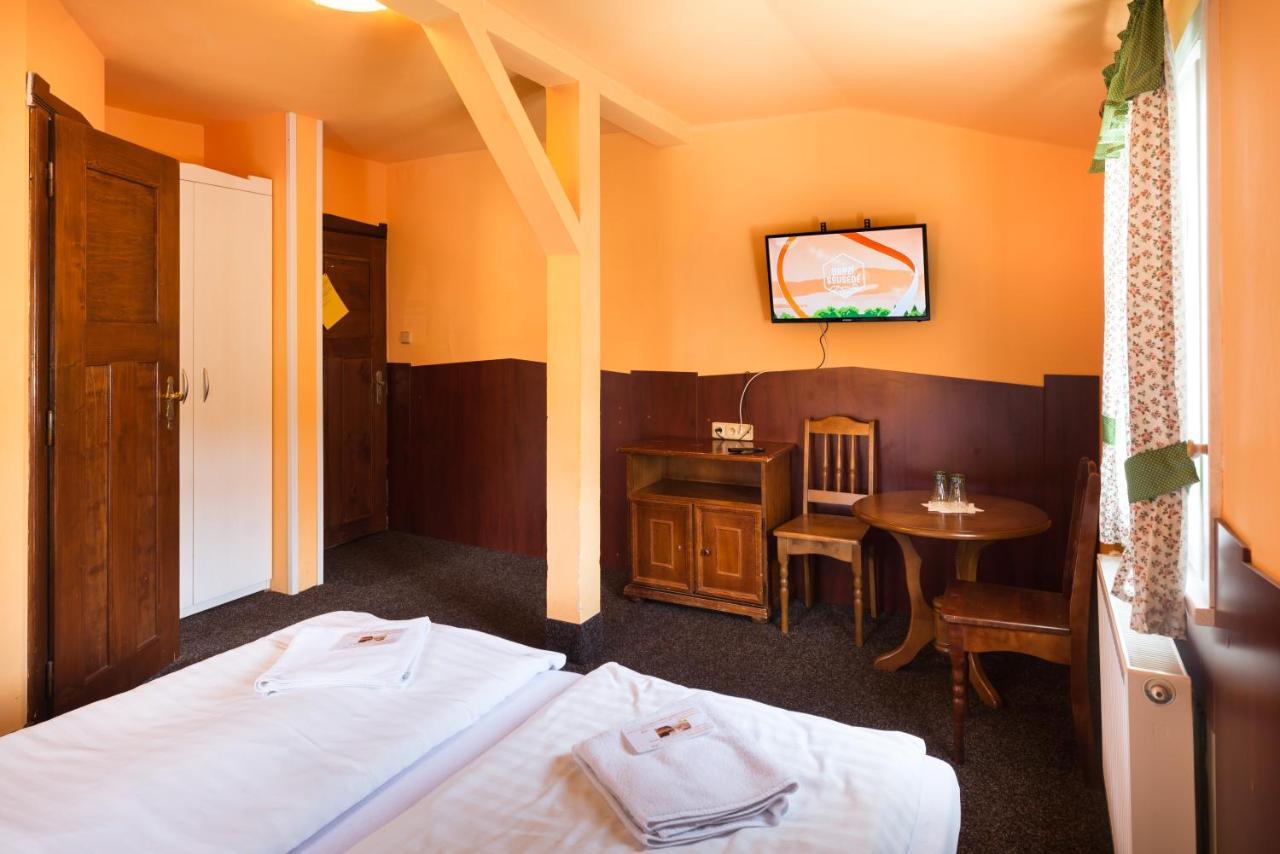 Hotel Diana Spindleruv Mlyn Bagian luar foto