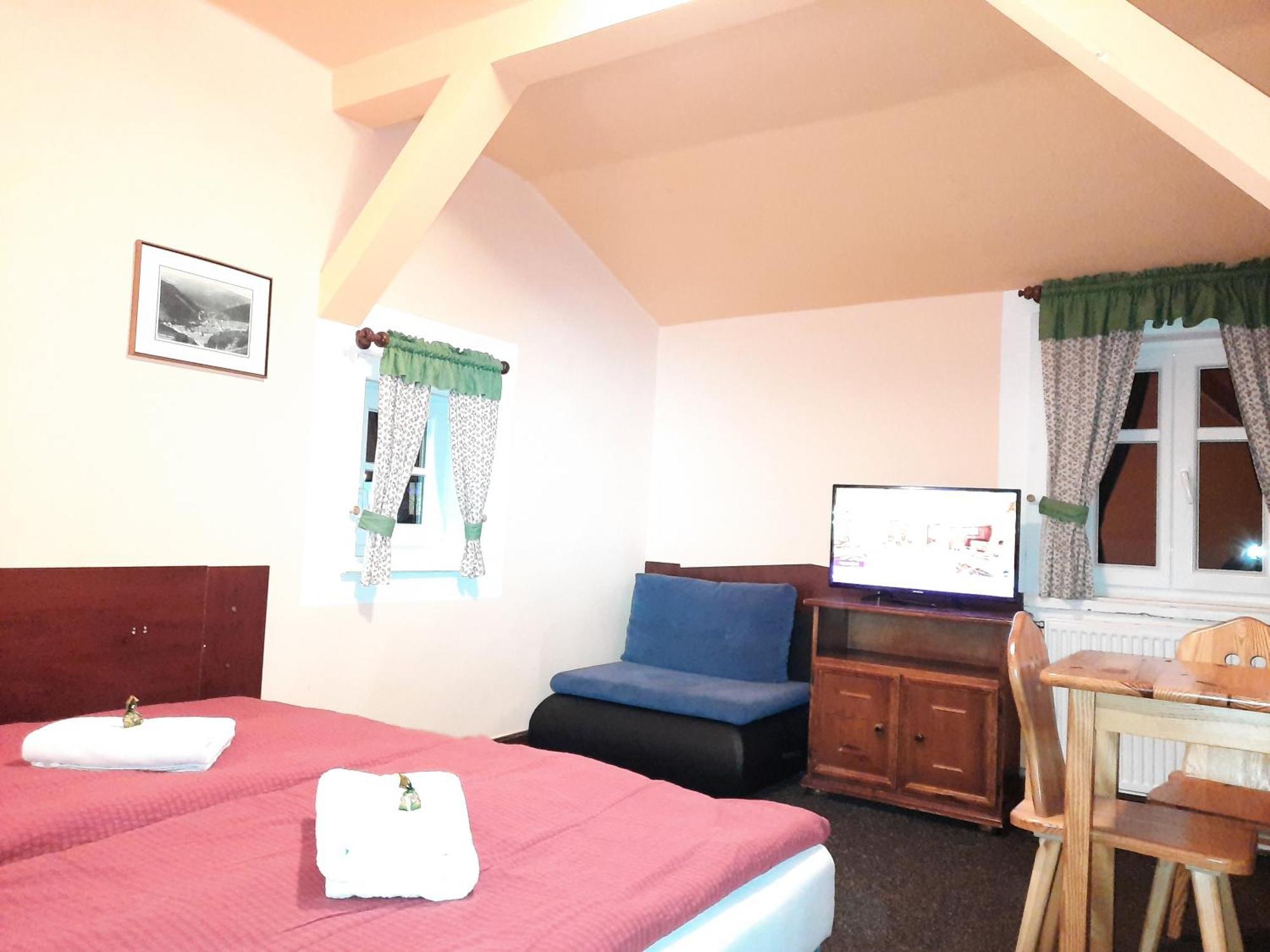 Hotel Diana Spindleruv Mlyn Bagian luar foto
